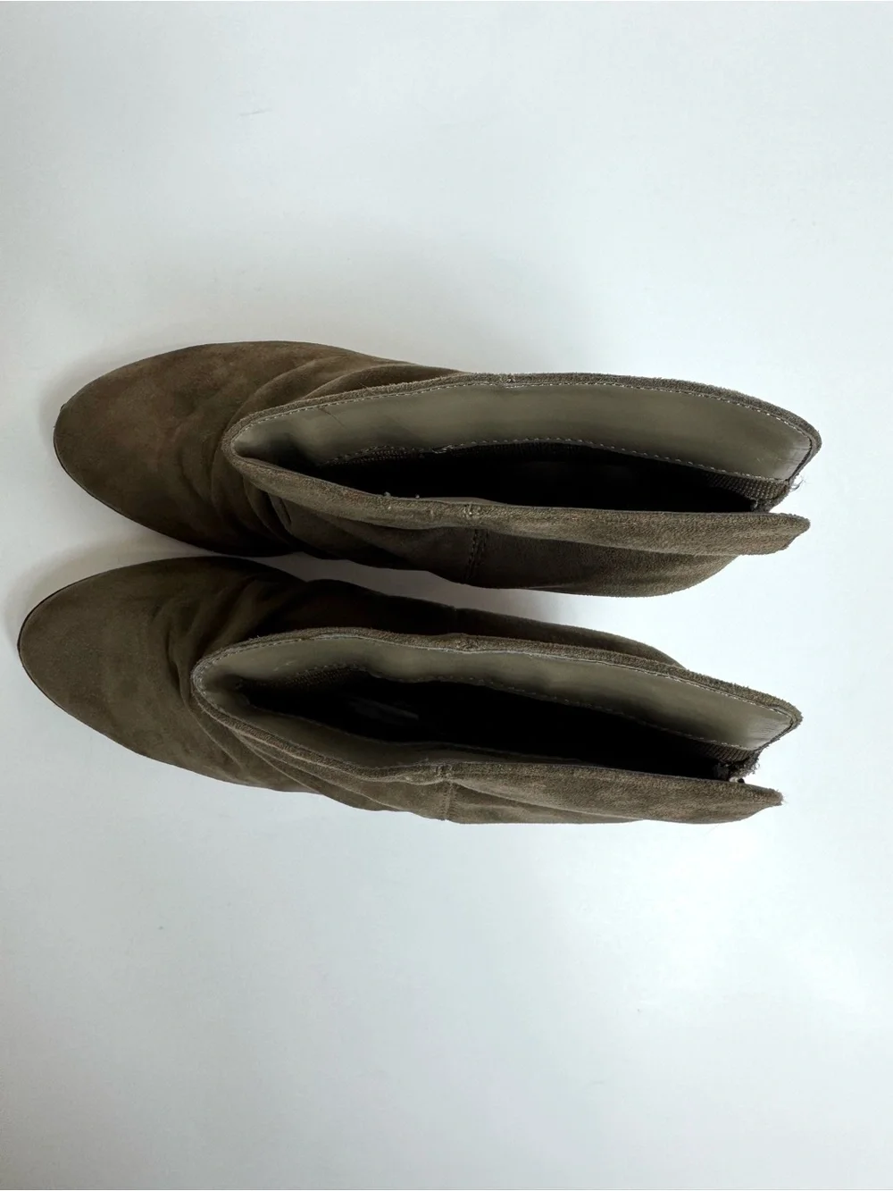 Diba Festival Brown Suede Slouch Bootie Chunky Heel Almond Toe Women's 8.5